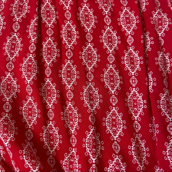 NWT Honey Punch Red White Paisley Halter Open Back Romper - Picture 4 of 10